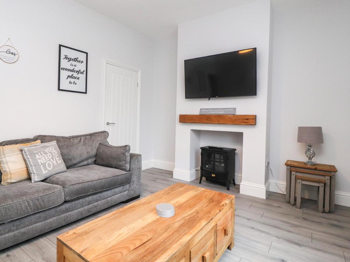 Villa 37 Nutter Road à Cleveleys Extérieur photo